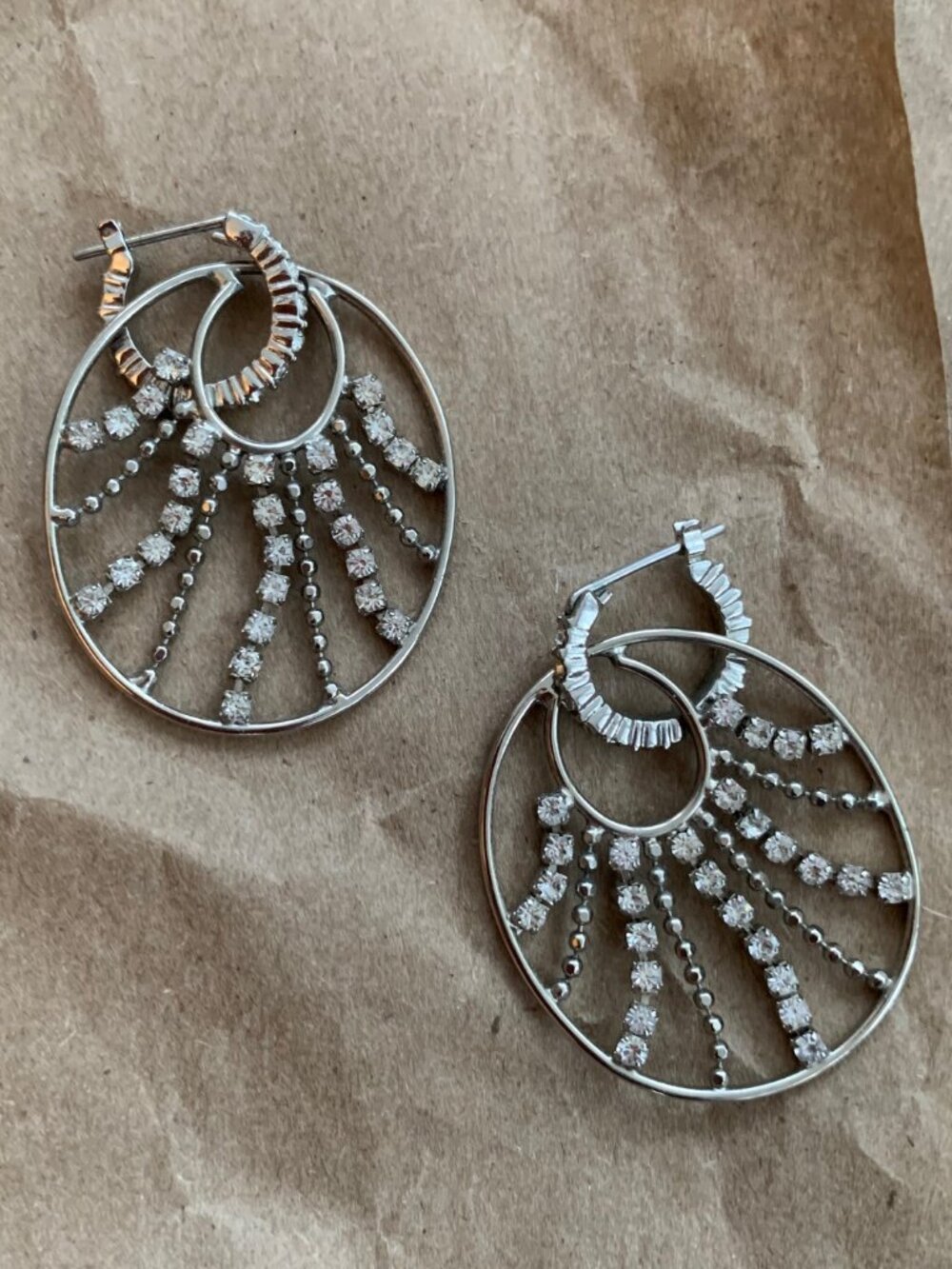 Vintage 90s silver pierced earrings with rhinestones